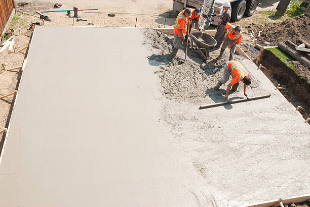Best Concrete Leveling Services  in Landmk, AR